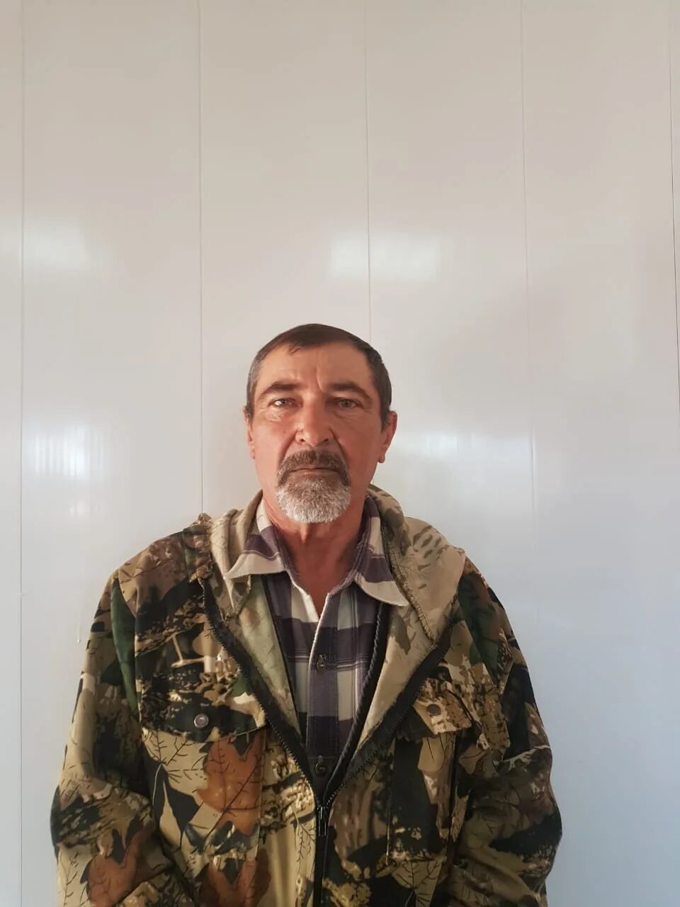 ЛЮДИ ТРУДА. Без малого сорок лет в лесу